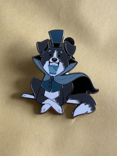 Disney halloween cats and dogs - cats,